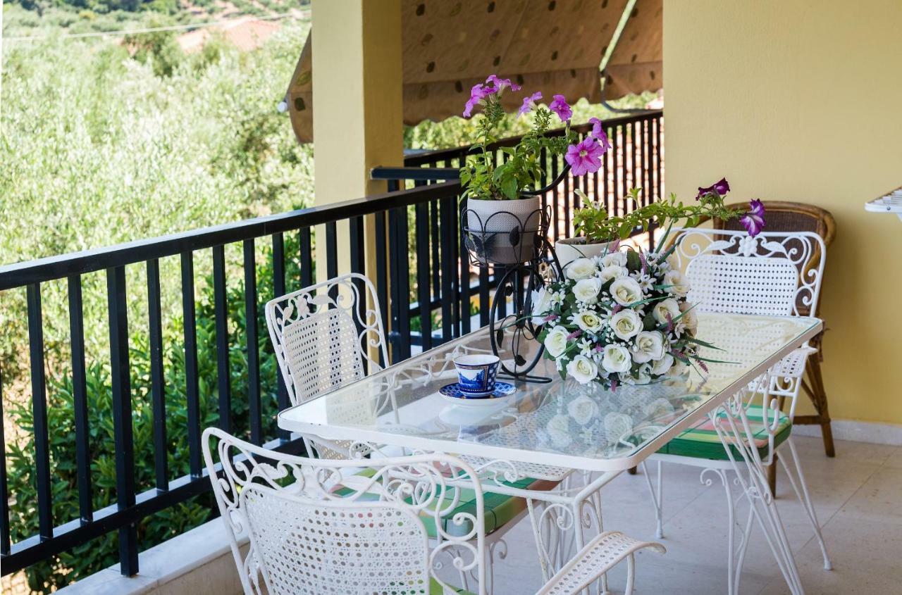 Vasilikí Villa Anna Apartments - 550M From The Beach, By Zantewize מראה חיצוני תמונה